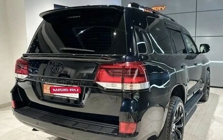 Toyota Land Cruiser 200, 2015 год, 4 750 000 рублей, 5 фотография