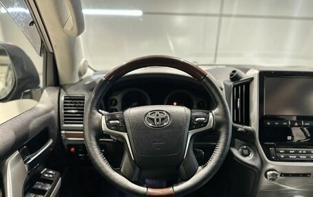 Toyota Land Cruiser 200, 2015 год, 4 750 000 рублей, 15 фотография
