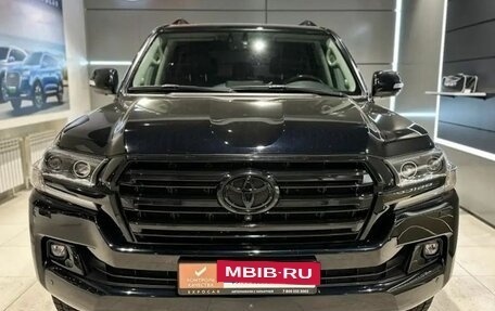 Toyota Land Cruiser 200, 2015 год, 4 750 000 рублей, 8 фотография