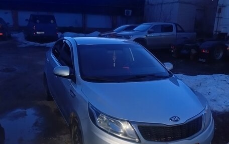 KIA Rio III рестайлинг, 2014 год, 650 000 рублей, 2 фотография