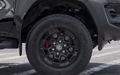 Toyota Hilux VIII, 2025 год, 9 500 000 рублей, 16 фотография