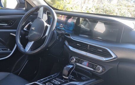 FAW Bestune T77, 2022 год, 1 690 000 рублей, 4 фотография