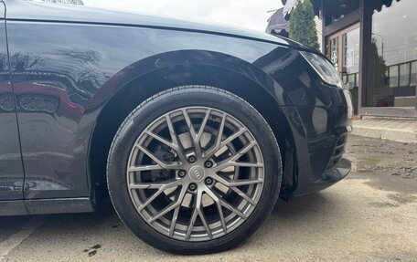 Audi A4, 2018 год, 2 400 000 рублей, 7 фотография