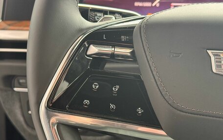 Cadillac Escalade V, 2025 год, 23 990 000 рублей, 12 фотография