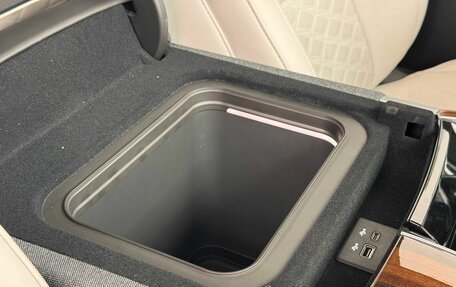 Cadillac Escalade V, 2025 год, 23 990 000 рублей, 36 фотография