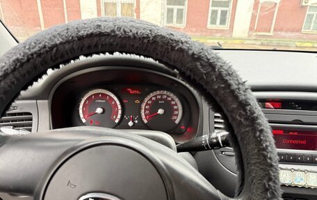 KIA Rio II, 2010 год, 580 000 рублей, 6 фотография