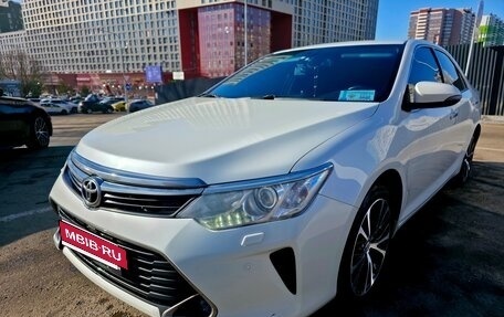 Toyota Camry, 2016 год, 1 930 000 рублей, 4 фотография
