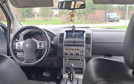 Nissan Pathfinder, 2006 год, 750 000 рублей, 14 фотография