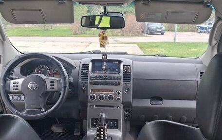 Nissan Pathfinder, 2006 год, 750 000 рублей, 15 фотография