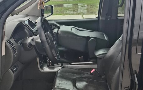 Nissan Pathfinder, 2006 год, 750 000 рублей, 19 фотография