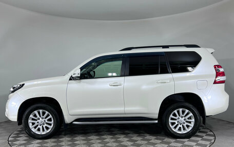 Toyota Land Cruiser Prado 150 рестайлинг 2, 2016 год, 3 195 000 рублей, 5 фотография