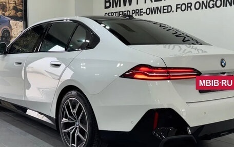 BMW 5 серия, 2024 год, 6 245 000 рублей, 3 фотография