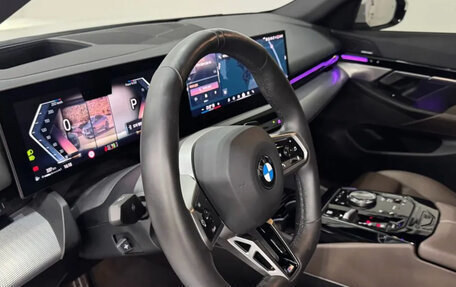 BMW 5 серия, 2024 год, 6 245 000 рублей, 14 фотография