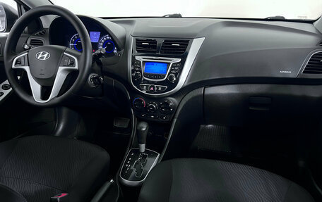 Hyundai Solaris II рестайлинг, 2013 год, 941 000 рублей, 9 фотография