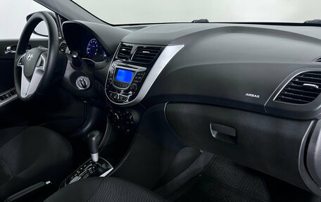 Hyundai Solaris II рестайлинг, 2013 год, 941 000 рублей, 11 фотография