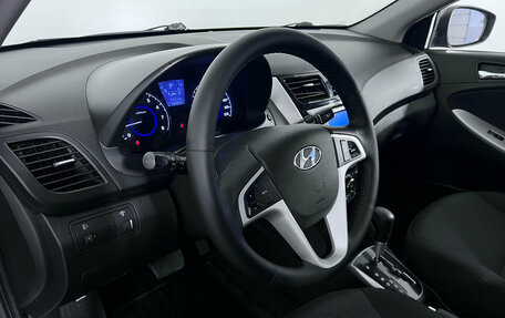 Hyundai Solaris II рестайлинг, 2013 год, 941 000 рублей, 10 фотография