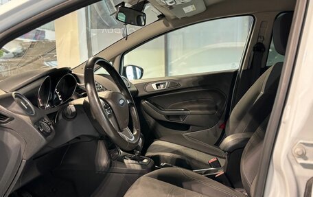 Ford Fiesta, 2017 год, 975 000 рублей, 9 фотография