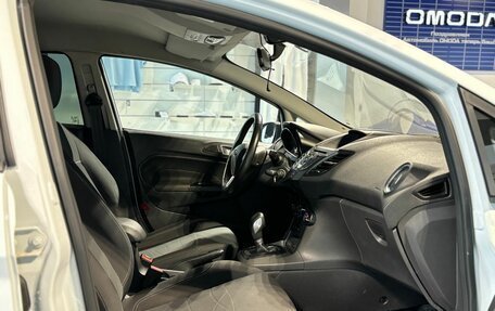 Ford Fiesta, 2017 год, 975 000 рублей, 10 фотография