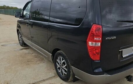 Hyundai H-1 II рестайлинг, 2021 год, 3 200 000 рублей, 3 фотография