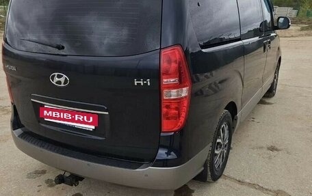 Hyundai H-1 II рестайлинг, 2021 год, 3 200 000 рублей, 4 фотография