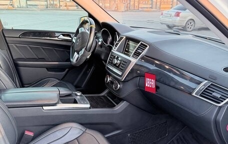 Mercedes-Benz M-Класс AMG, 2013 год, 2 600 000 рублей, 8 фотография