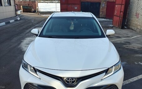 Toyota Camry, 2019 год, 2 500 000 рублей, 2 фотография