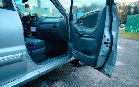 Suzuki XL7, 2001 год, 525 000 рублей, 10 фотография