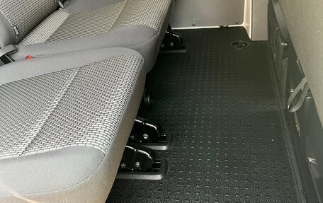 Volkswagen Transporter T6 рестайлинг, 2021 год, 3 290 000 рублей, 10 фотография