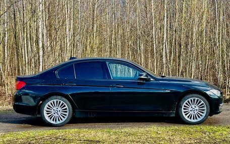 BMW 3 серия, 2012 год, 1 300 000 рублей, 4 фотография