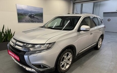 Mitsubishi Outlander III рестайлинг 3, 2016 год, 1 399 000 рублей, 1 фотография