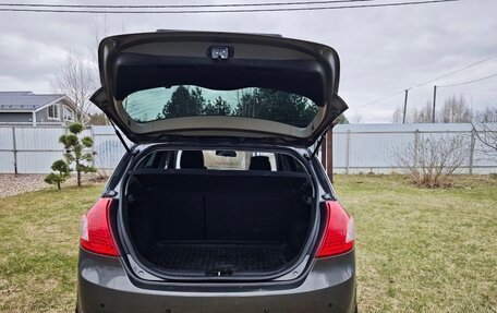 KIA cee'd I рестайлинг, 2011 год, 800 000 рублей, 7 фотография