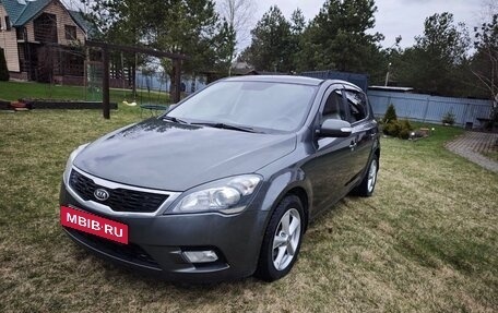 KIA cee'd I рестайлинг, 2011 год, 800 000 рублей, 3 фотография