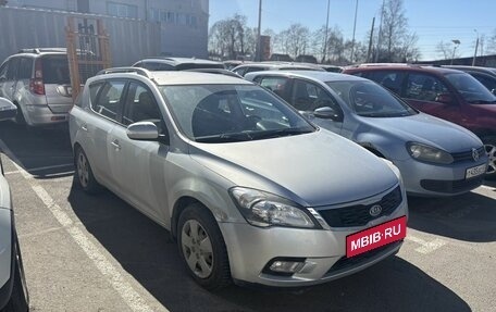 KIA cee'd I рестайлинг, 2010 год, 699 000 рублей, 2 фотография