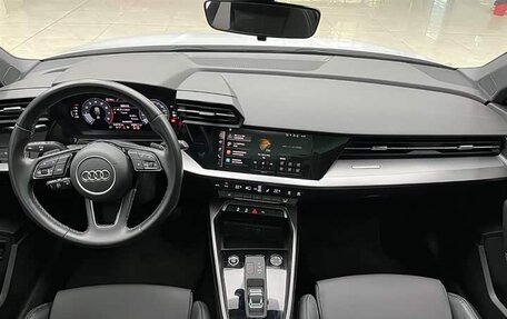 Audi A3, 2023 год, 2 200 000 рублей, 2 фотография