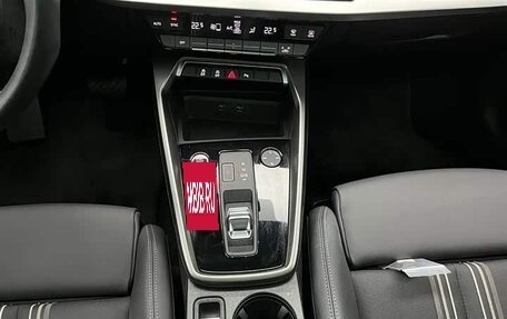 Audi A3, 2023 год, 2 200 000 рублей, 9 фотография