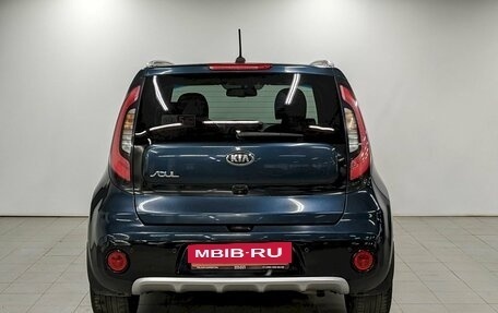 KIA Soul II рестайлинг, 2017 год, 1 790 000 рублей, 6 фотография