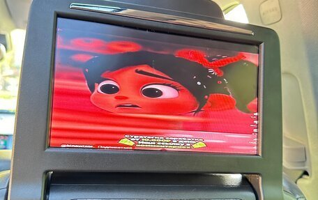 Cadillac SRX II рестайлинг, 2011 год, 1 550 000 рублей, 9 фотография