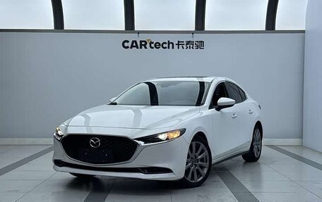 Mazda 3, 2022 год, 1 600 000 рублей, 1 фотография
