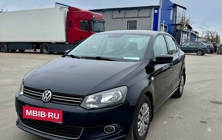 Volkswagen Polo VI (EU Market), 2015 год, 890 000 рублей, 1 фотография