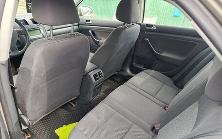 Volkswagen Jetta VI, 2008 год, 750 000 рублей, 5 фотография