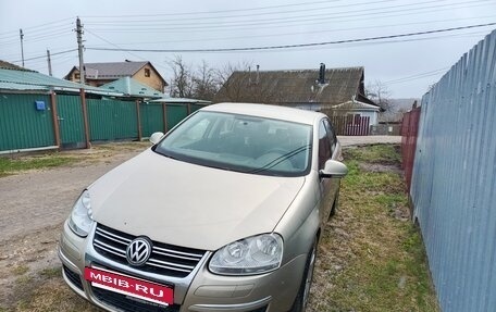 Volkswagen Jetta VI, 2008 год, 750 000 рублей, 3 фотография