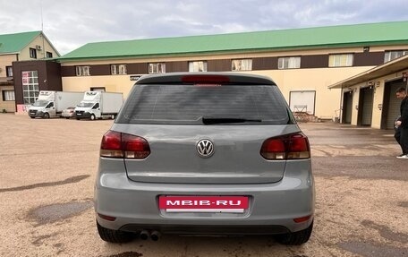 Volkswagen Golf VI, 2011 год, 900 000 рублей, 4 фотография
