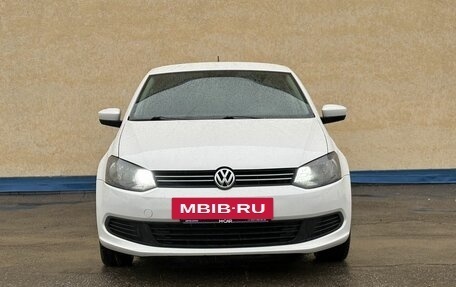 Volkswagen Polo VI (EU Market), 2012 год, 750 000 рублей, 2 фотография