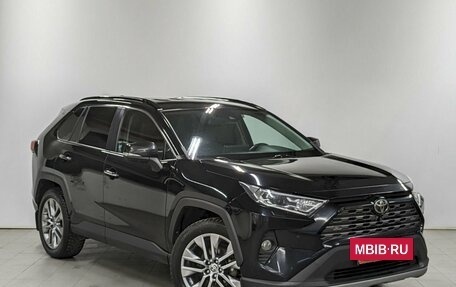 Toyota RAV4, 2021 год, 3 750 000 рублей, 3 фотография