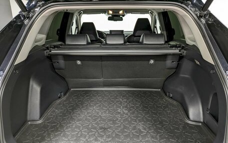 Toyota RAV4, 2021 год, 3 750 000 рублей, 10 фотография