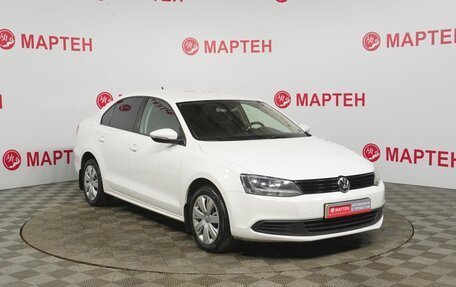 Volkswagen Jetta VI, 2014 год, 1 030 000 рублей, 3 фотография