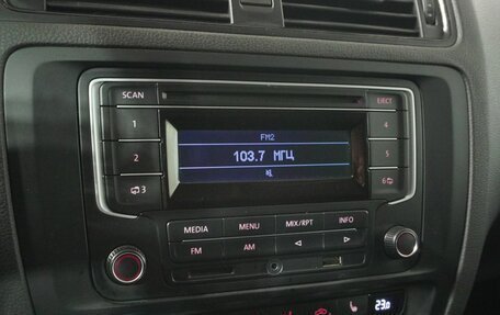 Volkswagen Jetta VI, 2014 год, 1 030 000 рублей, 12 фотография