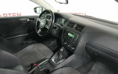 Volkswagen Jetta VI, 2014 год, 1 030 000 рублей, 10 фотография