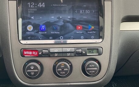 Volkswagen Golf V, 2007 год, 675 000 рублей, 17 фотография