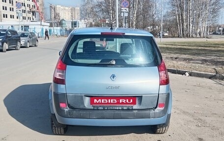 Renault Scenic III, 2004 год, 550 000 рублей, 3 фотография